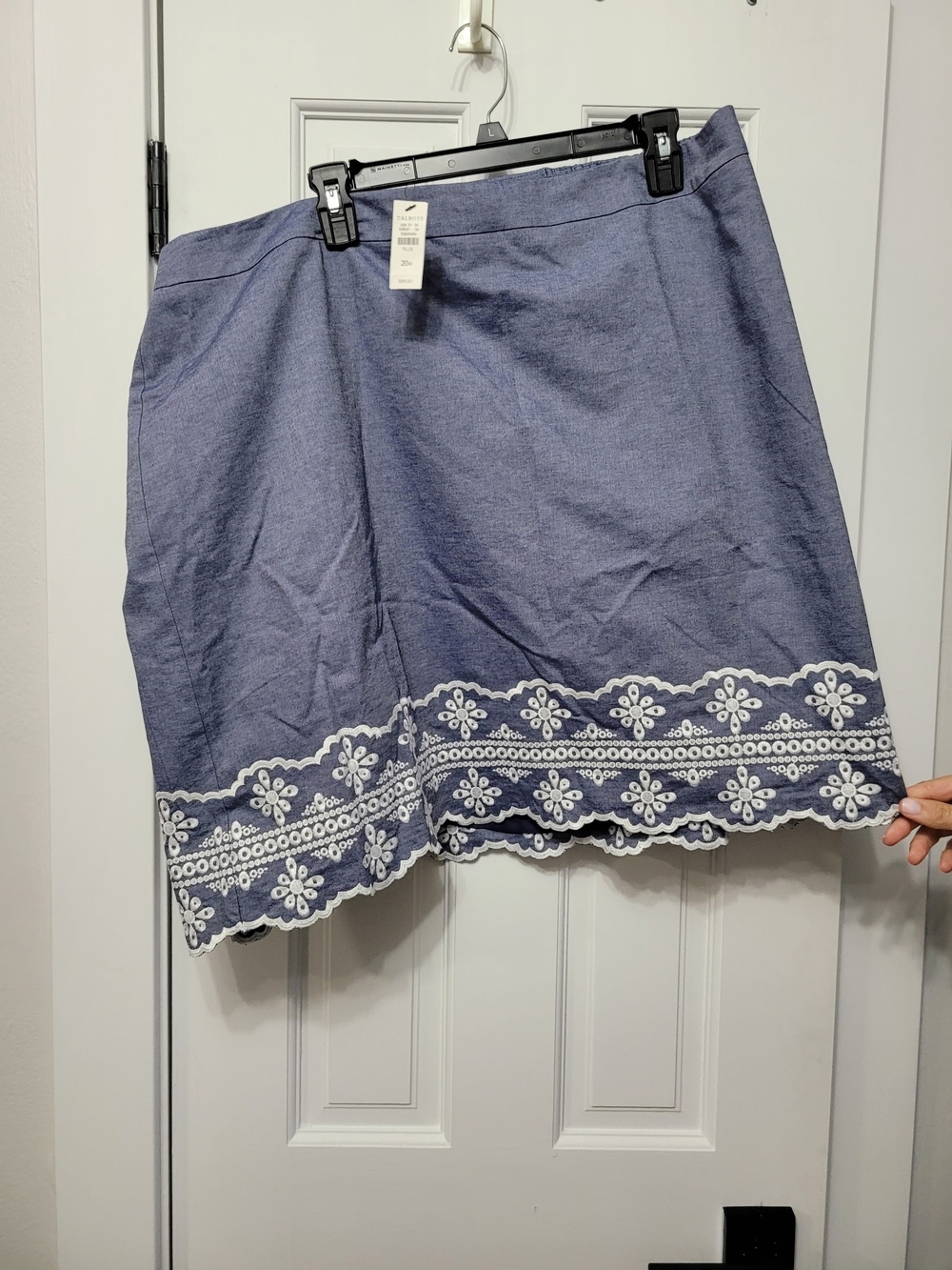 Talbots Navy Blue A-Line Mini Skirt with White Embroidered Hem